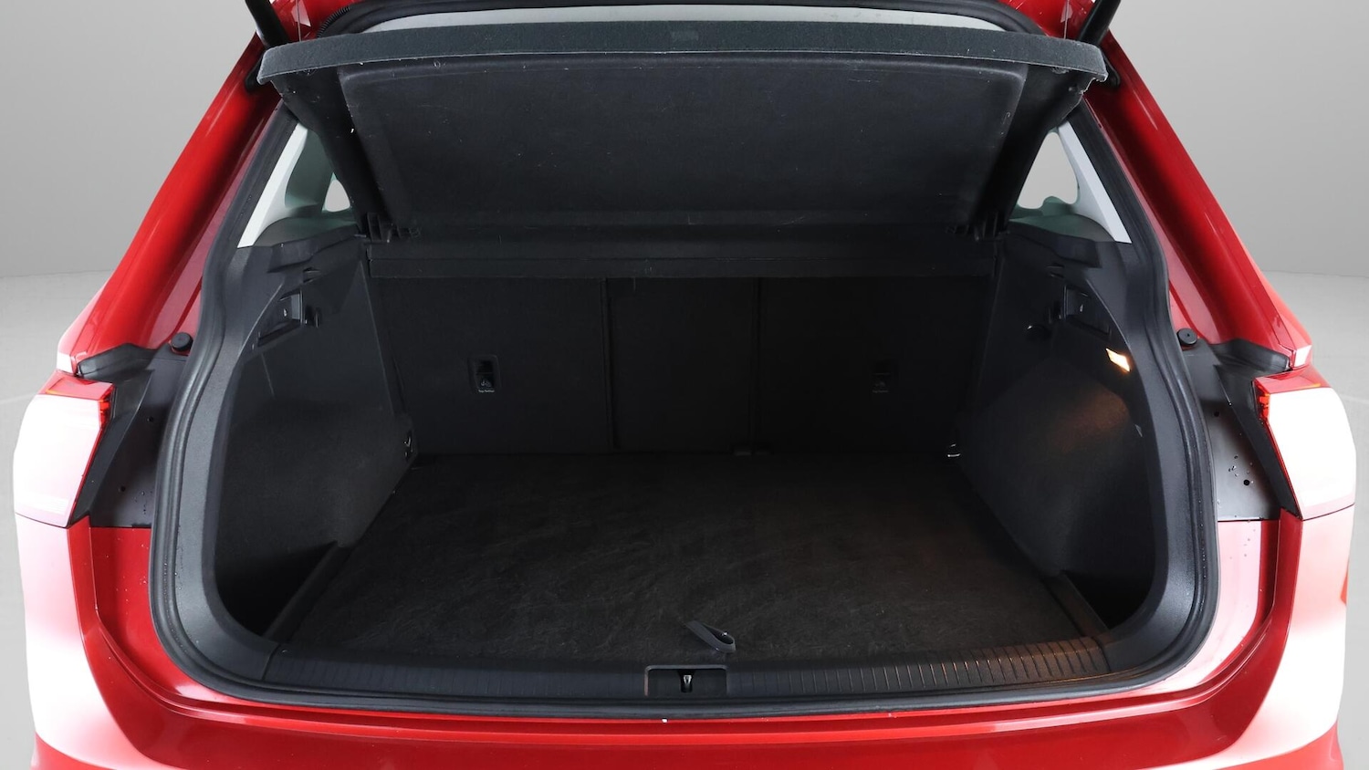 Used Volkswagen Tiguan for sale - 76727583: Photo 18