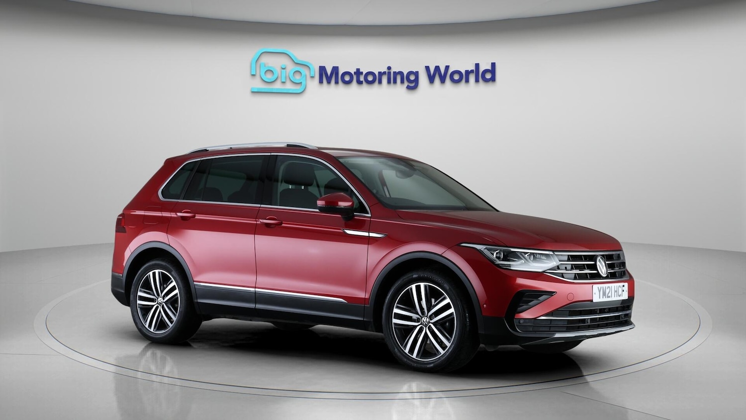 Used Volkswagen Tiguan for sale - 76727583: Photo 2