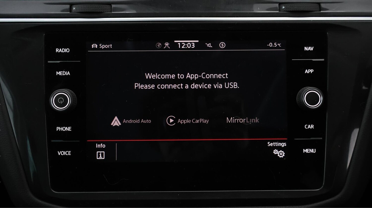 Used Volkswagen Tiguan for sale - 76727583: Photo 27