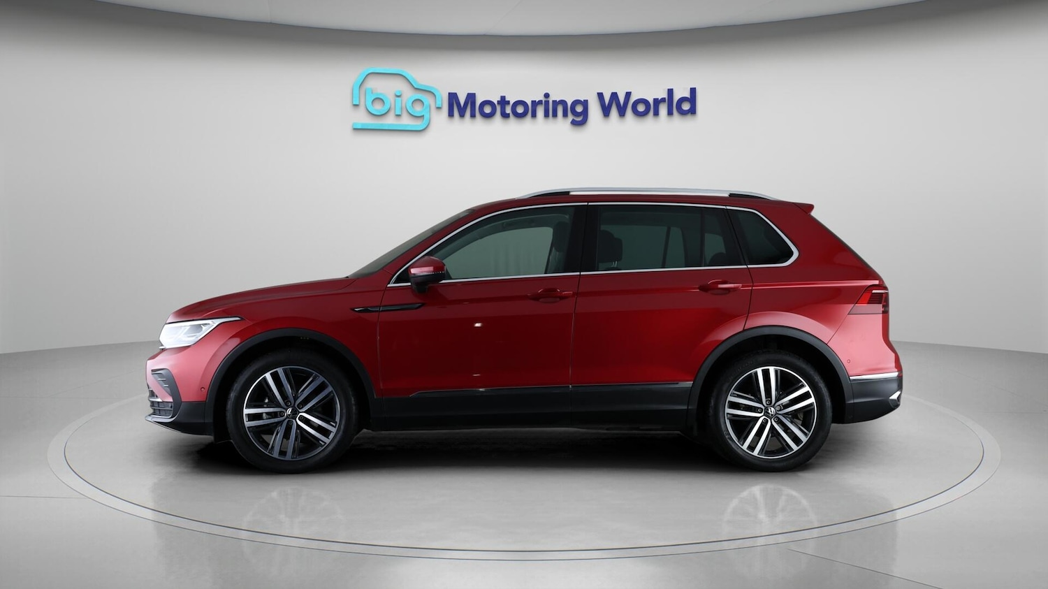 Used Volkswagen Tiguan for sale - 76727583: Photo 5