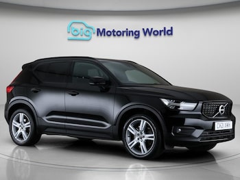 Volvo - XC40