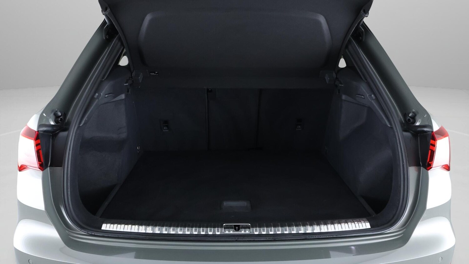 Used Audi Q3 2022 for sale - 76246875: Photo 18