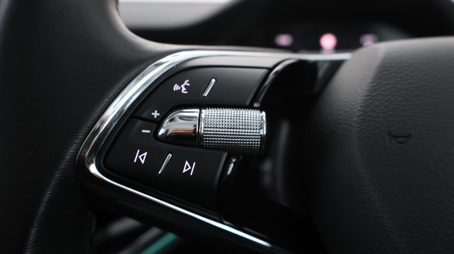 Used Skoda Enyaq 2022 for sale - 76658409: Photo 23