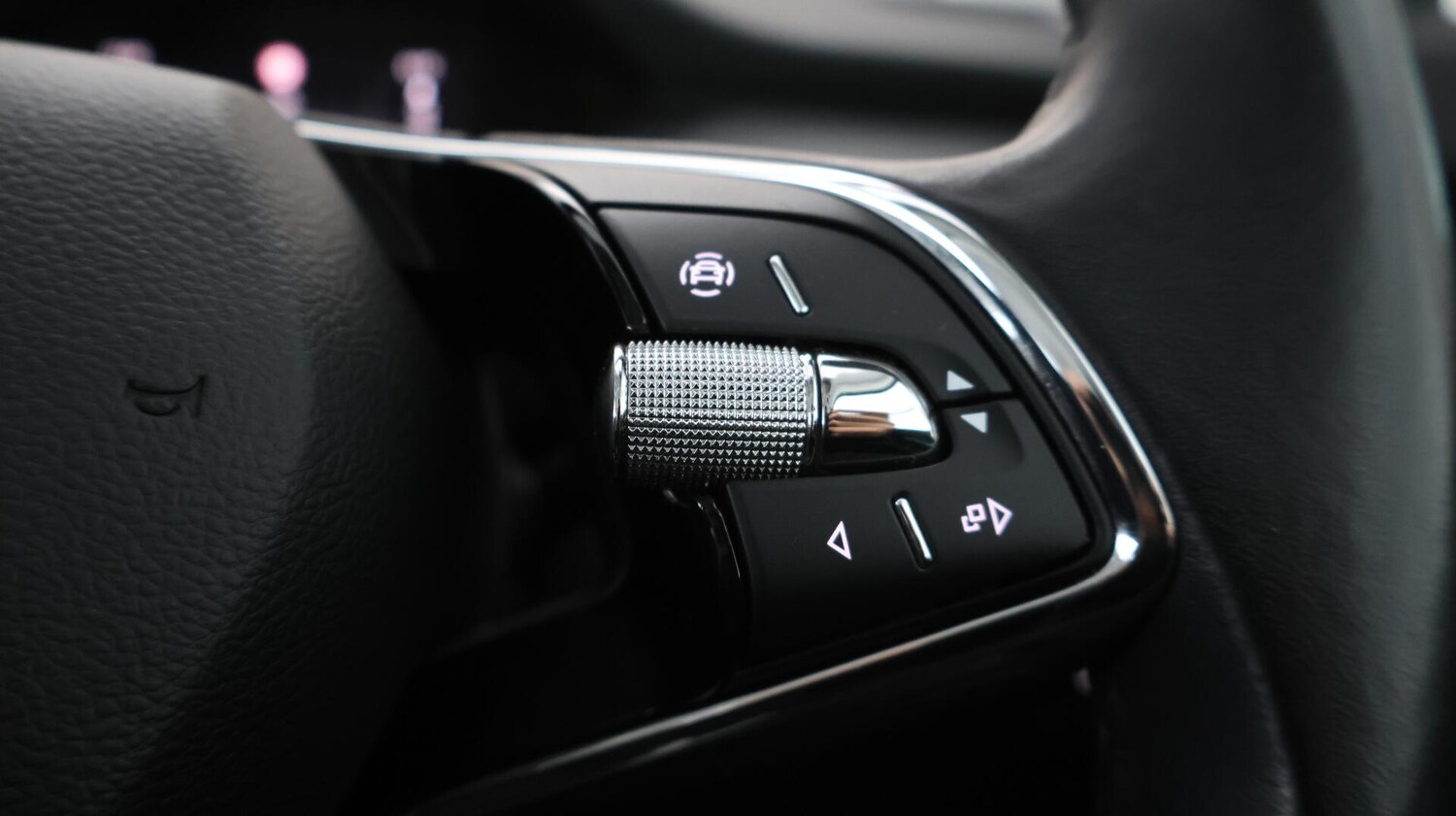 Used Skoda Enyaq 2022 for sale - 76658409: Photo 24