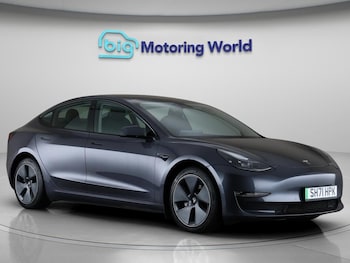 Tesla - Model 3