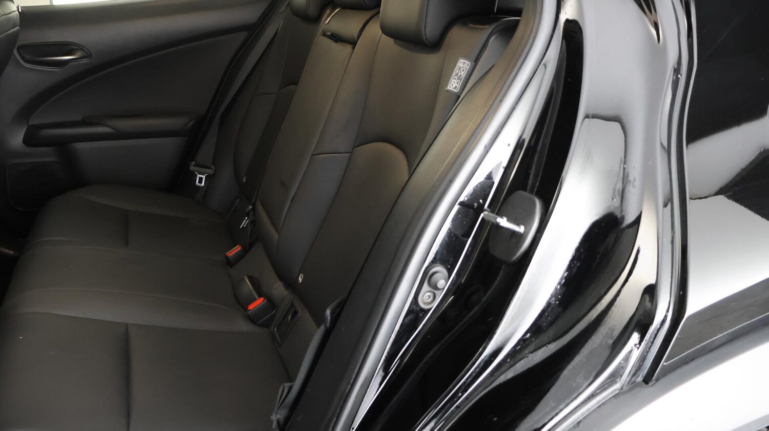 Used Lexus UX 2021 for sale - 76457533: Photo 17