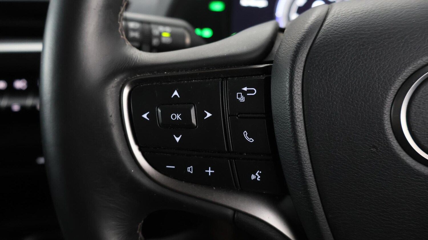 Used Lexus UX 2021 for sale - 76457533: Photo 24