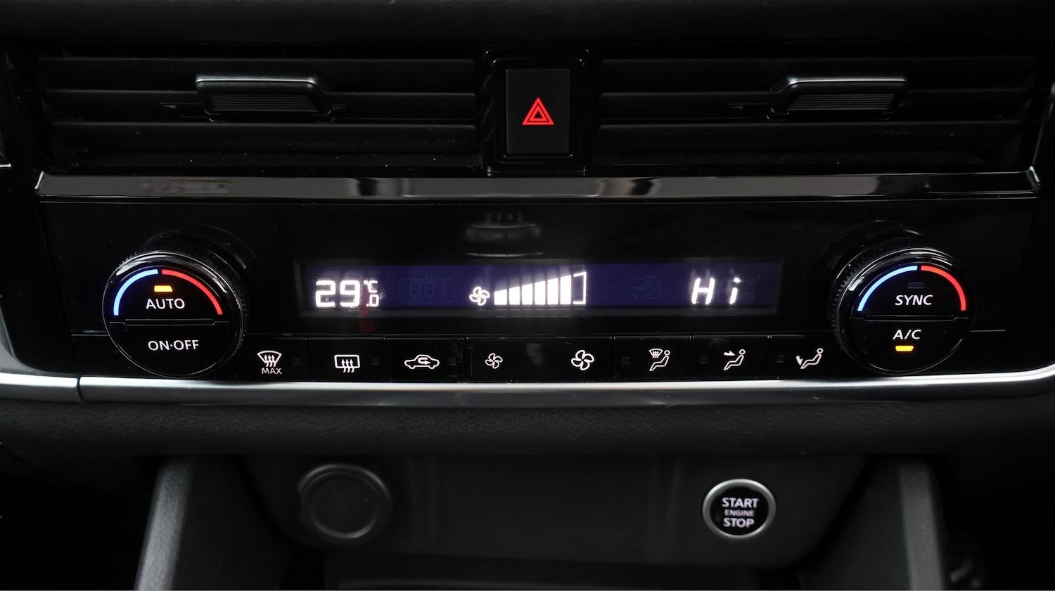 Used Nissan Qashqai 2022 for sale - 77798108: Photo 11