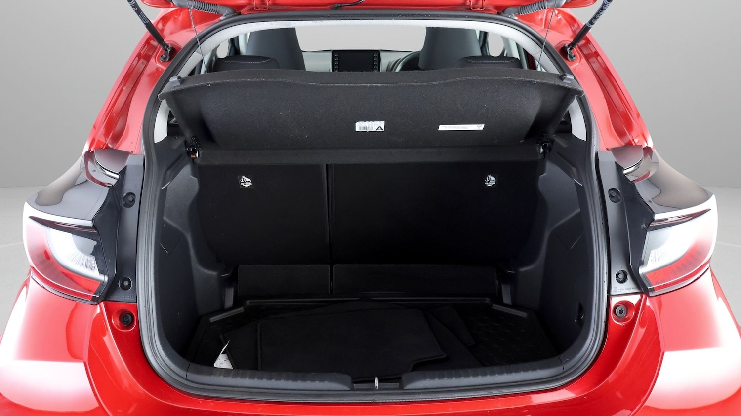 Used Mazda Mazda2 HYBRID 2022 for sale - 77632580: Photo 16