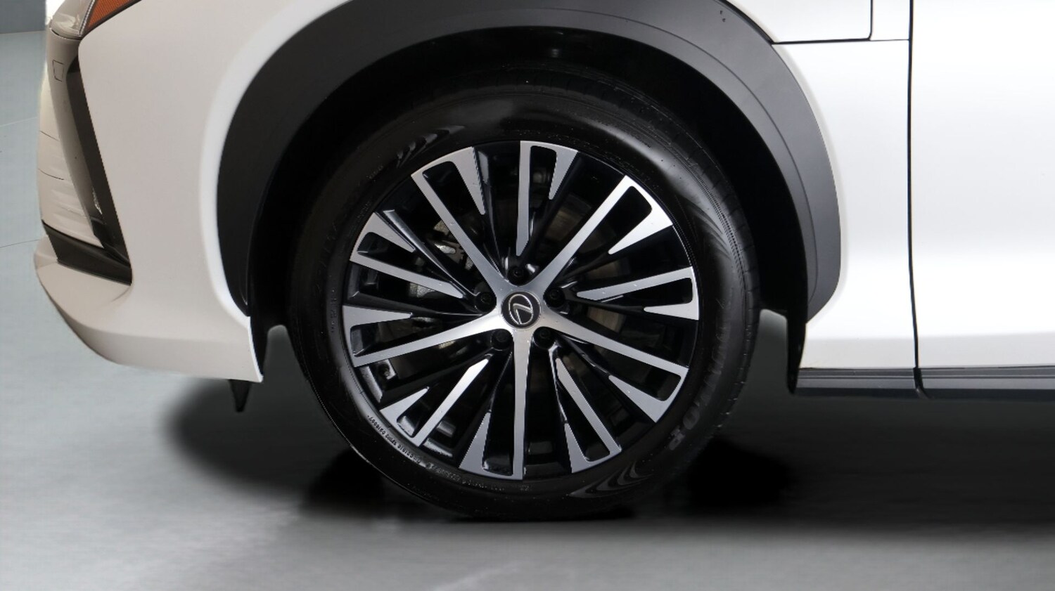 Used Lexus RZ 2024 for sale - 77525237: Photo 18