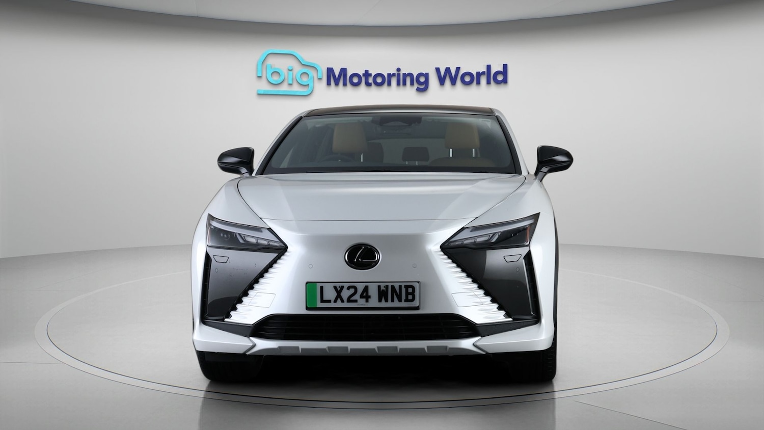 Used Lexus RZ 2024 for sale - 77525237: Photo 2