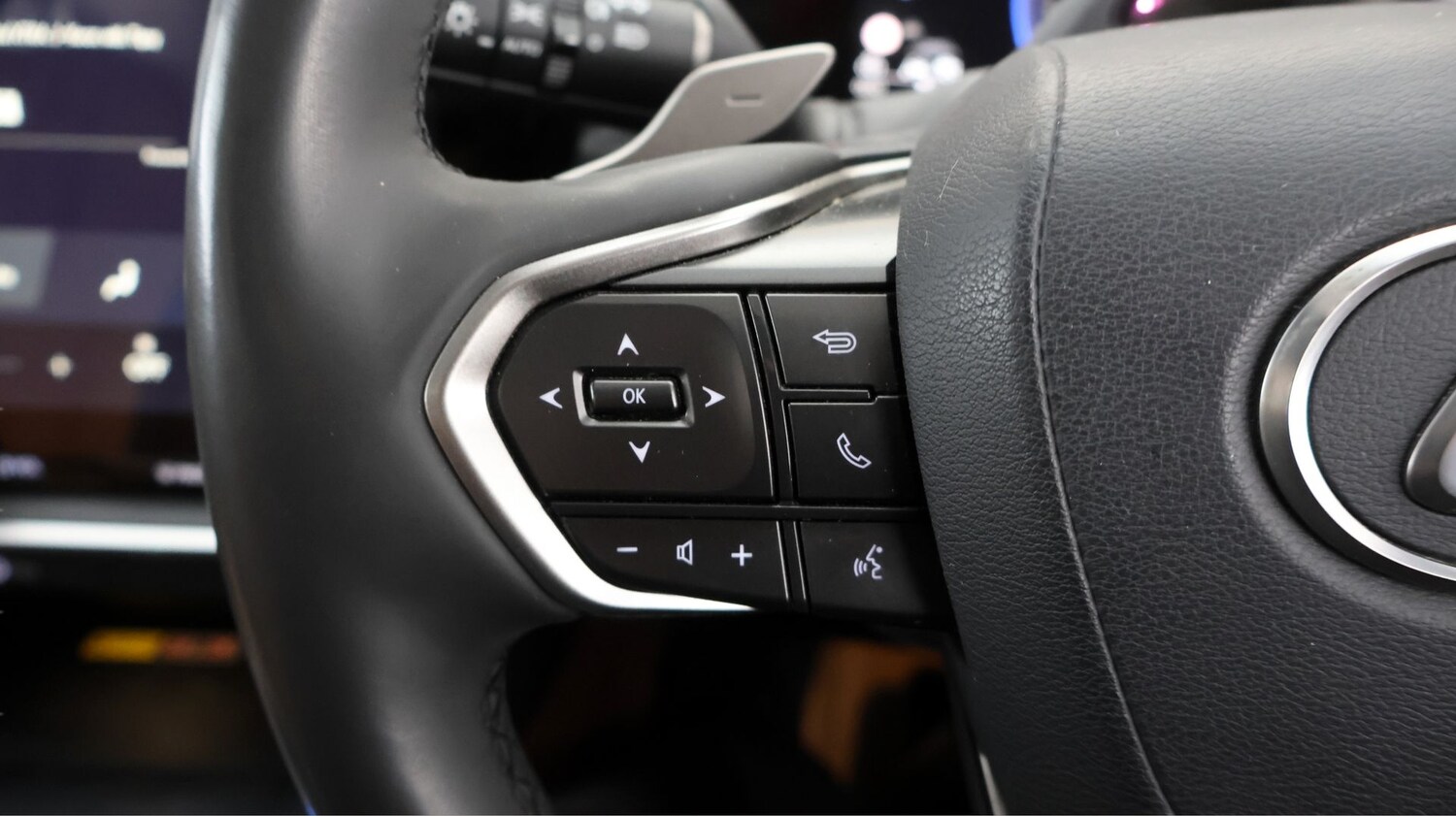 Used Lexus RZ 2024 for sale - 77525237: Photo 23