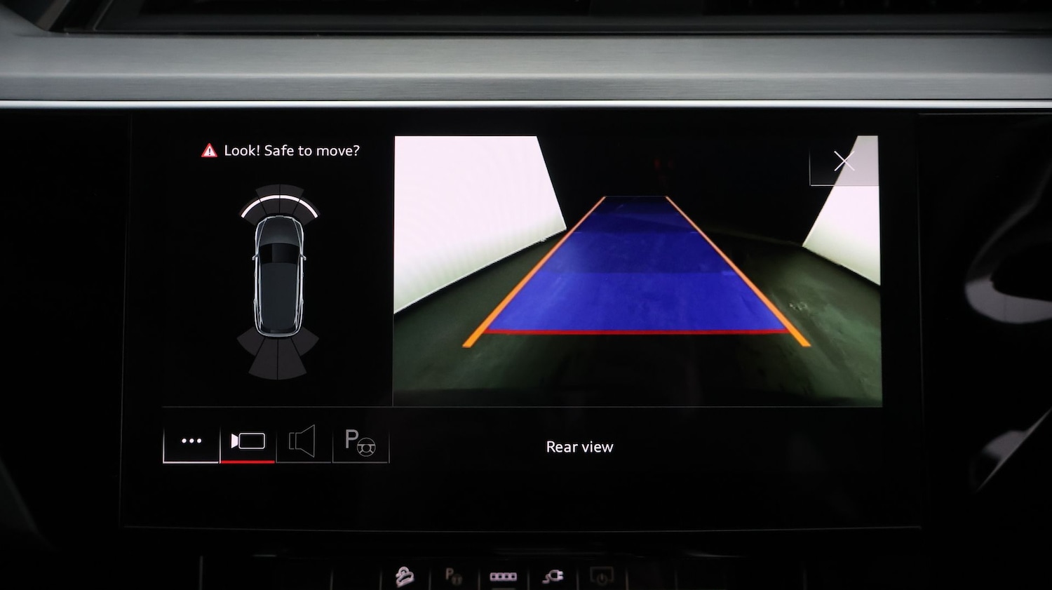 Used Audi e-tron 2022 for sale - 77454282: Photo 24