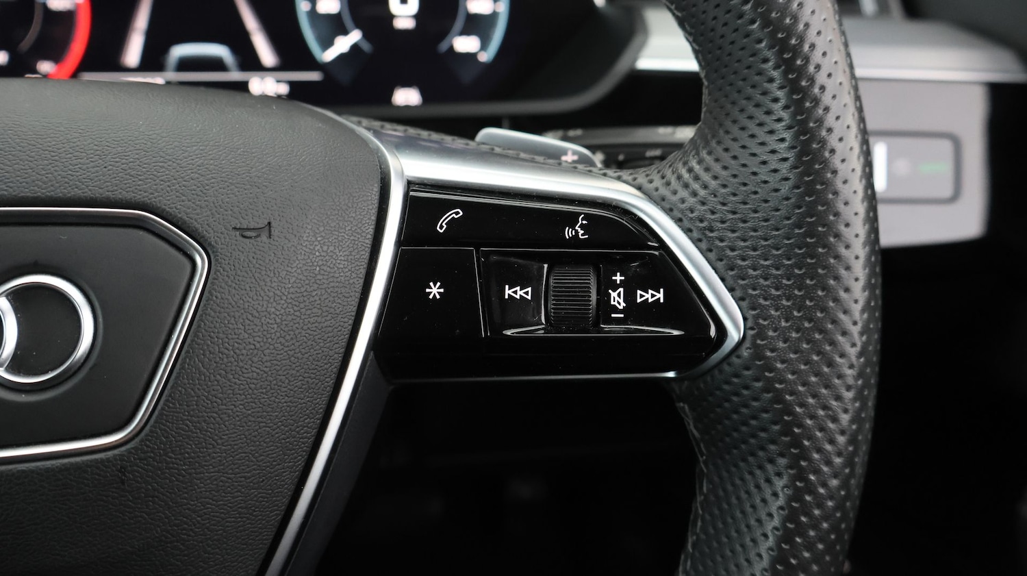 Used Audi e-tron 2022 for sale - 77454282: Photo 26