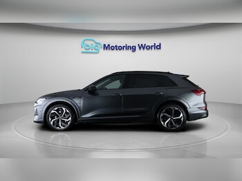 Used Audi e-tron 2022 for sale - 77454282: Photo