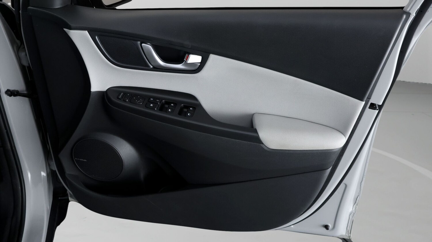 Used Hyundai KONA 2023 for sale - 77938647: Photo 14