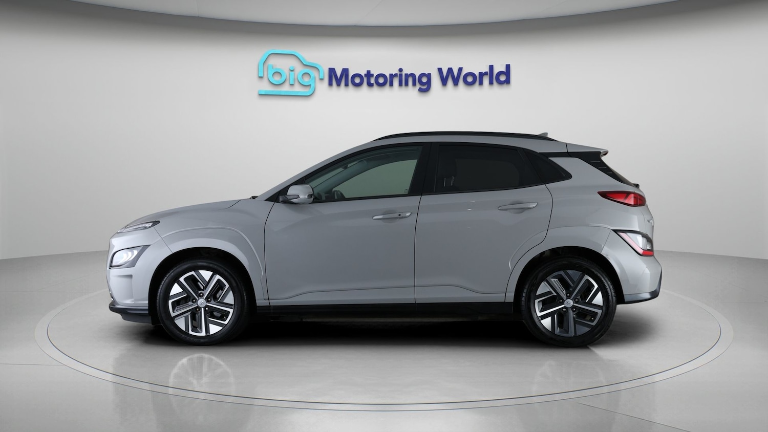 Used Hyundai KONA 2023 for sale - 77938647: Photo 4