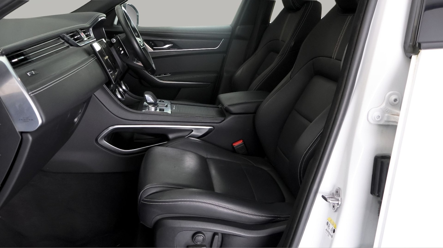 Used Jaguar F-Pace 2022 for sale - 77565333: Photo 13