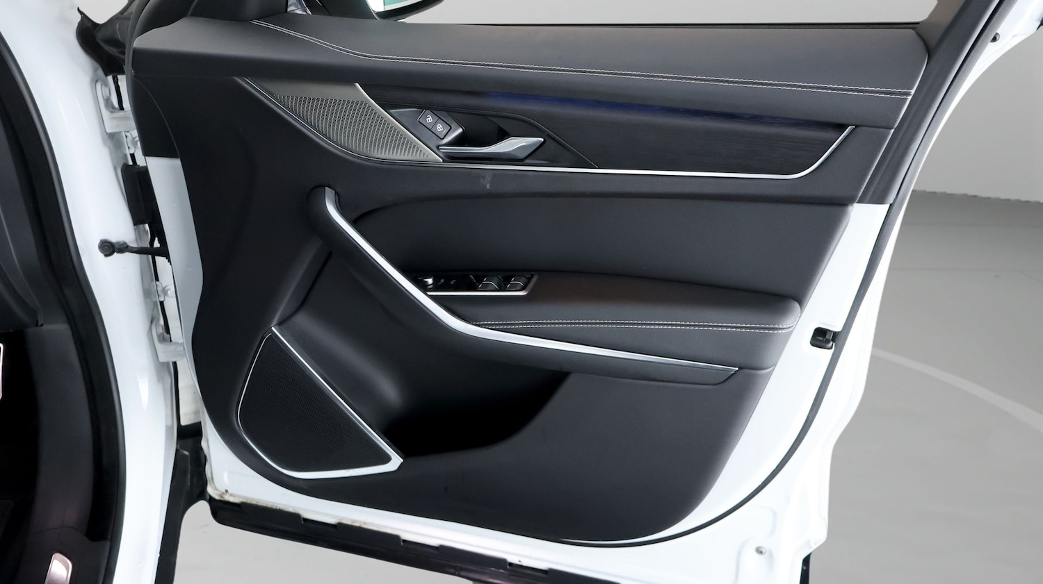 Used Jaguar F-Pace 2022 for sale - 77565333: Photo 14