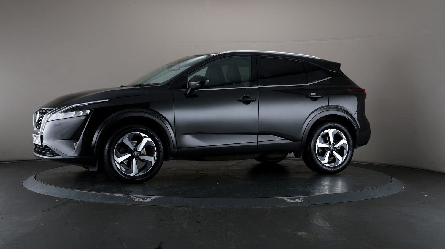 Used Nissan Qashqai for sale - 76809576: Photo 31