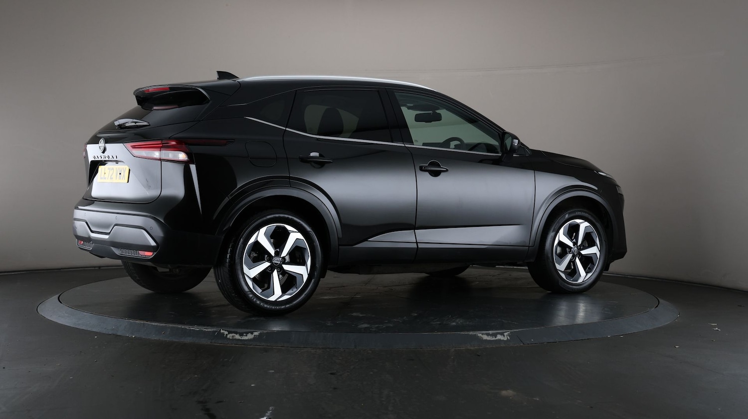 Used Nissan Qashqai for sale - 76809576: Photo 55