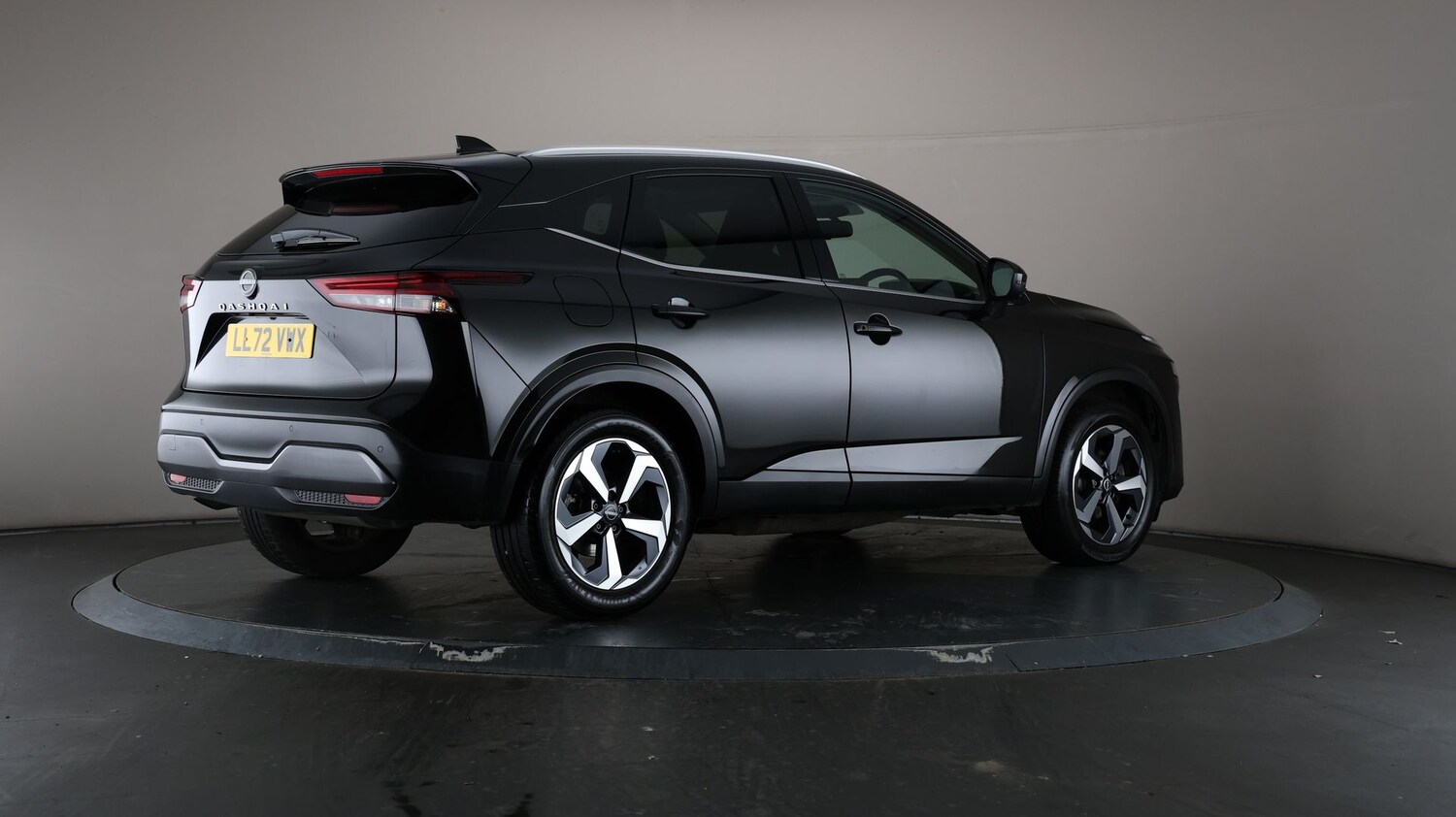 Used Nissan Qashqai for sale - 76809576: Photo 56