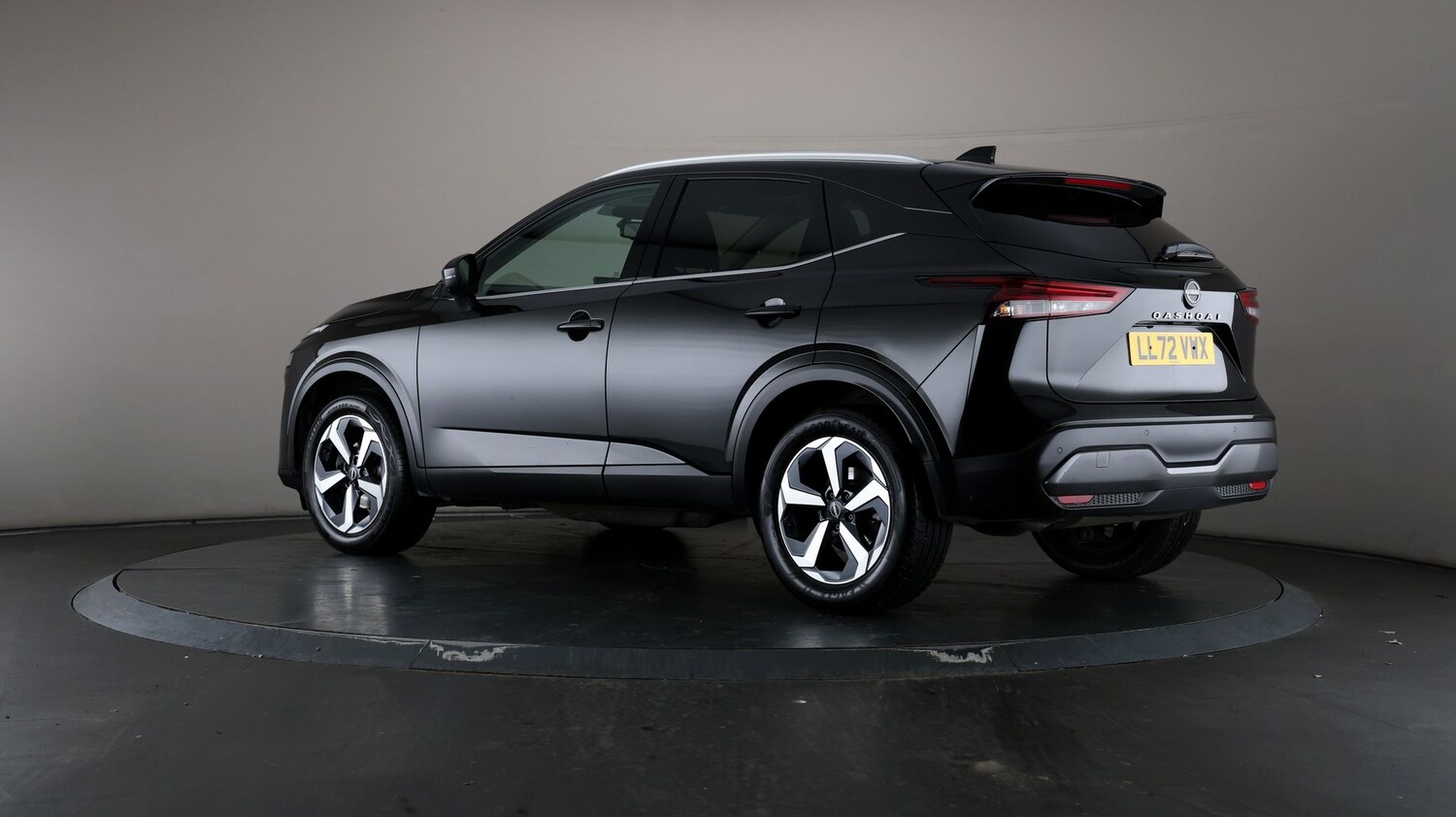 Used Nissan Qashqai for sale - 76809576: Photo 65