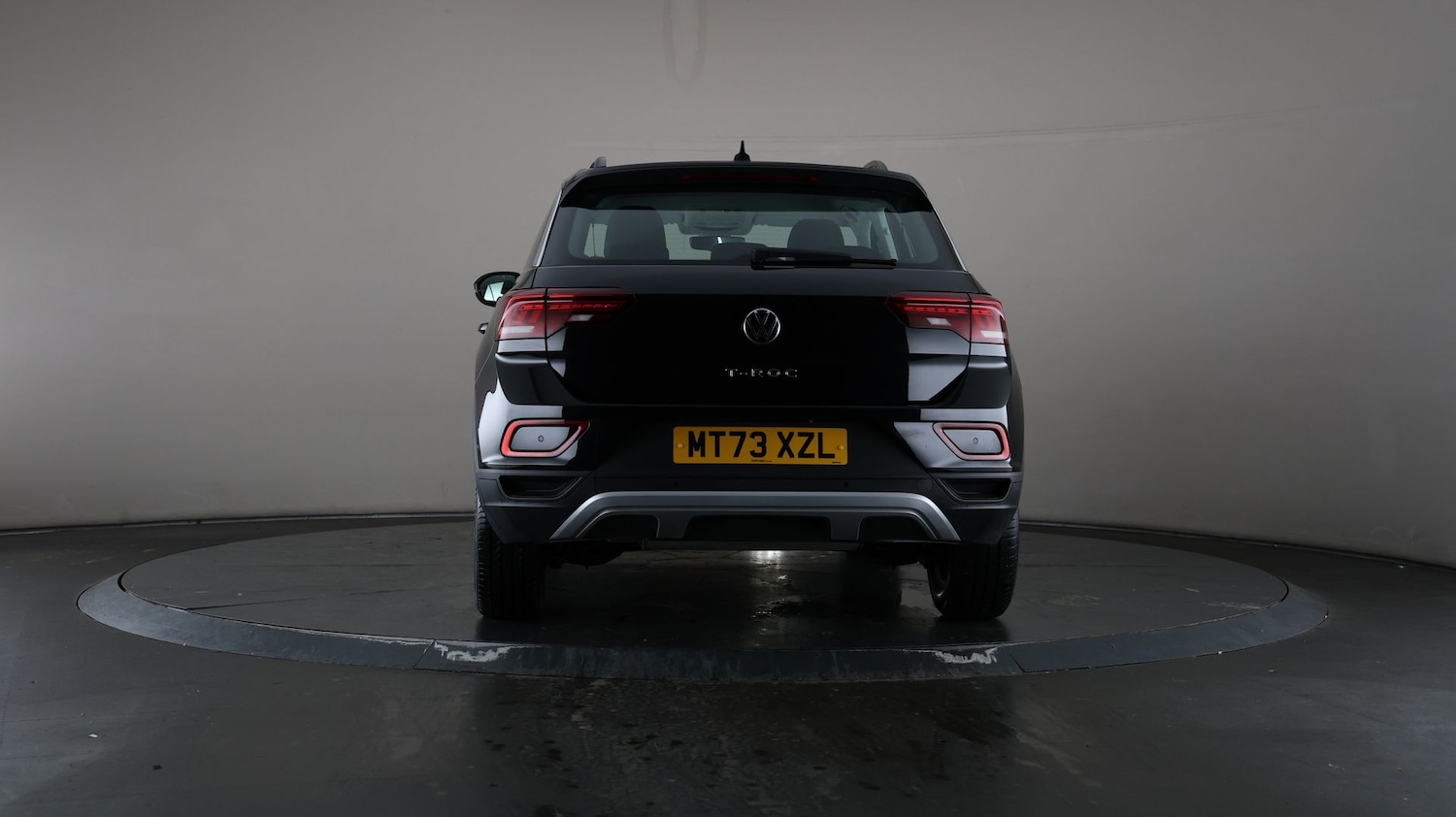 Used Volkswagen T-Roc for sale - 76811290: Photo 13