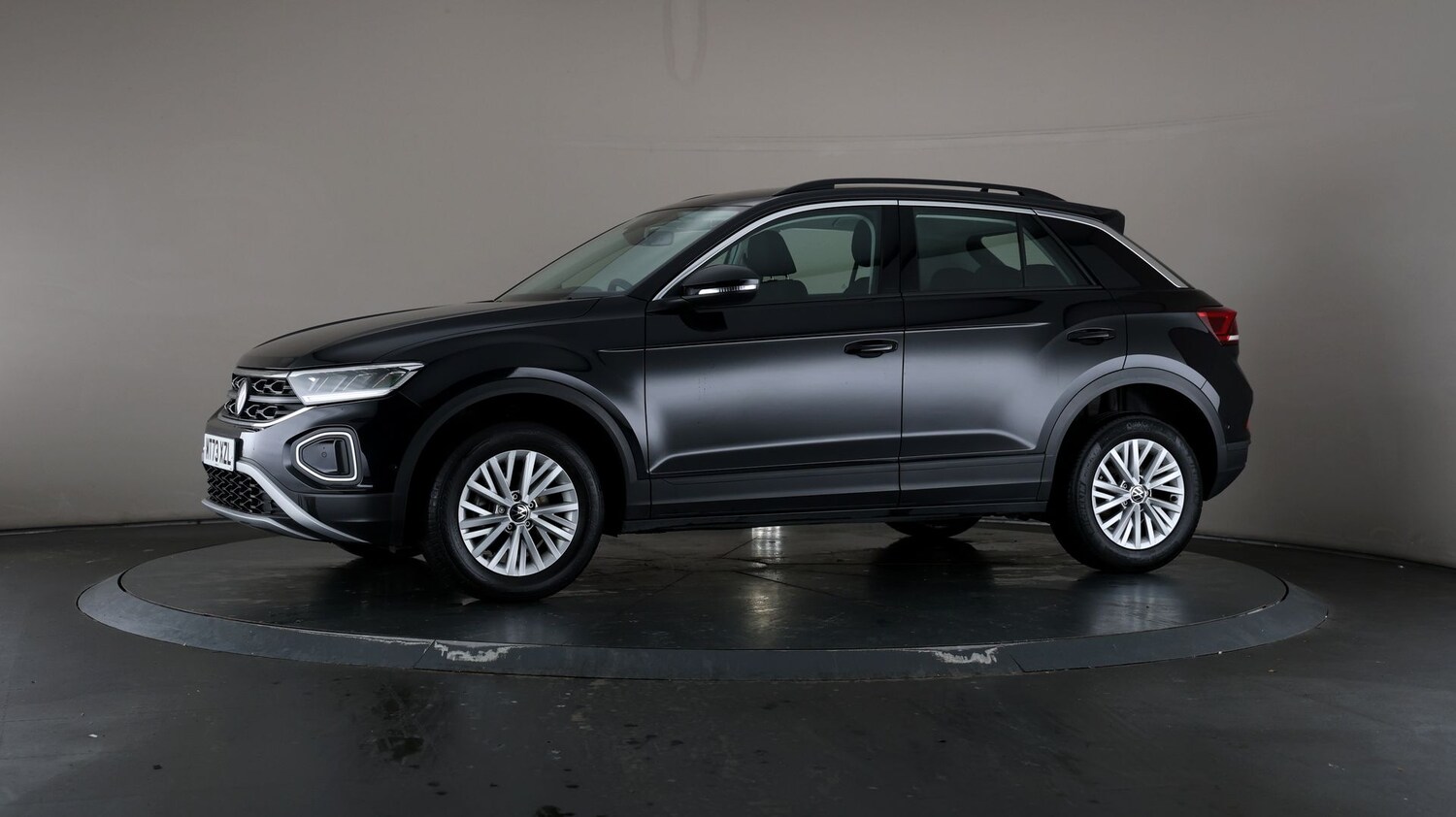 Used Volkswagen T-Roc for sale - 76811290: Photo 23