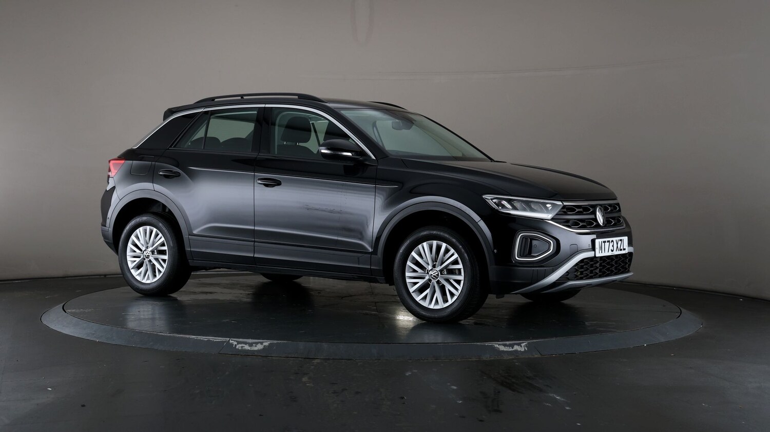 Used Volkswagen T-Roc for sale - 76811290: Photo 46