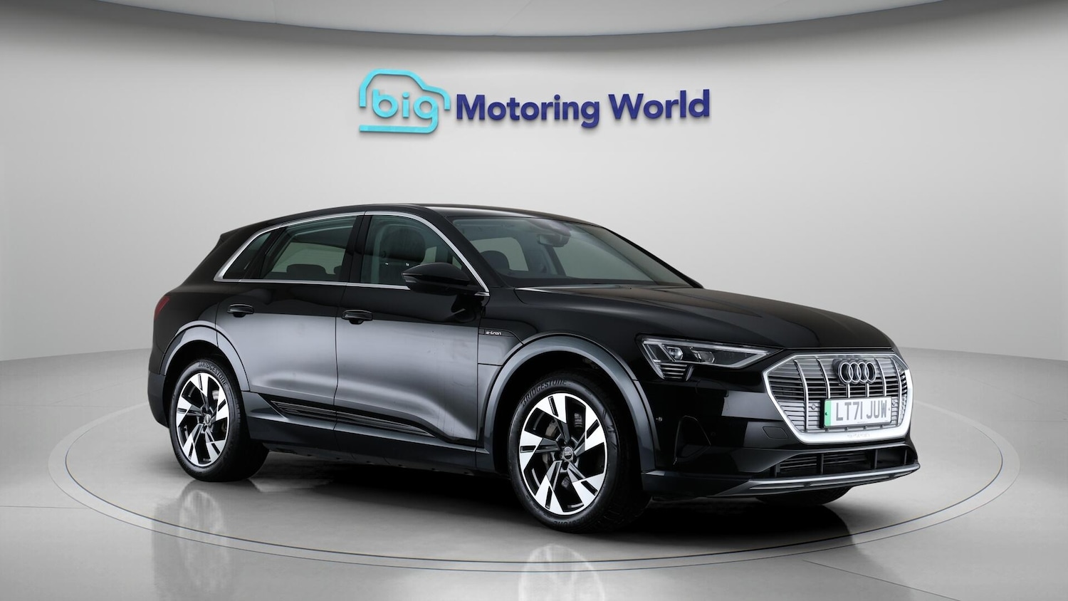 Used Audi e-tron 2021 for sale - 76138189: Photo 1