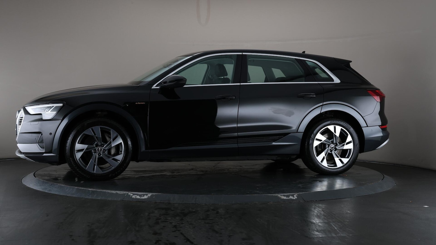 Used Audi e-tron 2021 for sale - 76138189: Photo 39