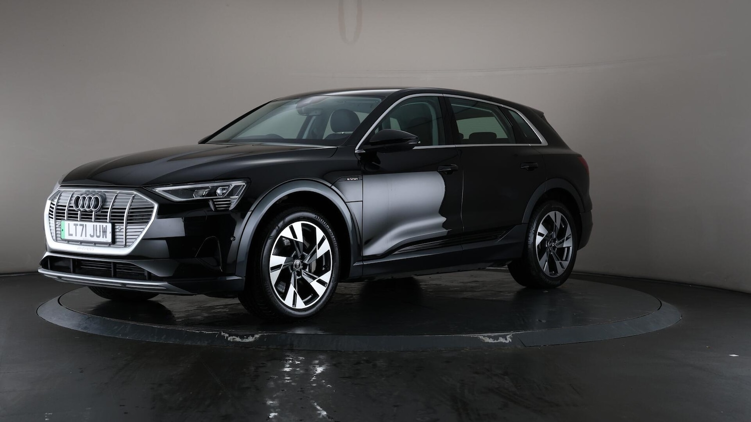 Used Audi e-tron 2021 for sale - 76138189: Photo 43