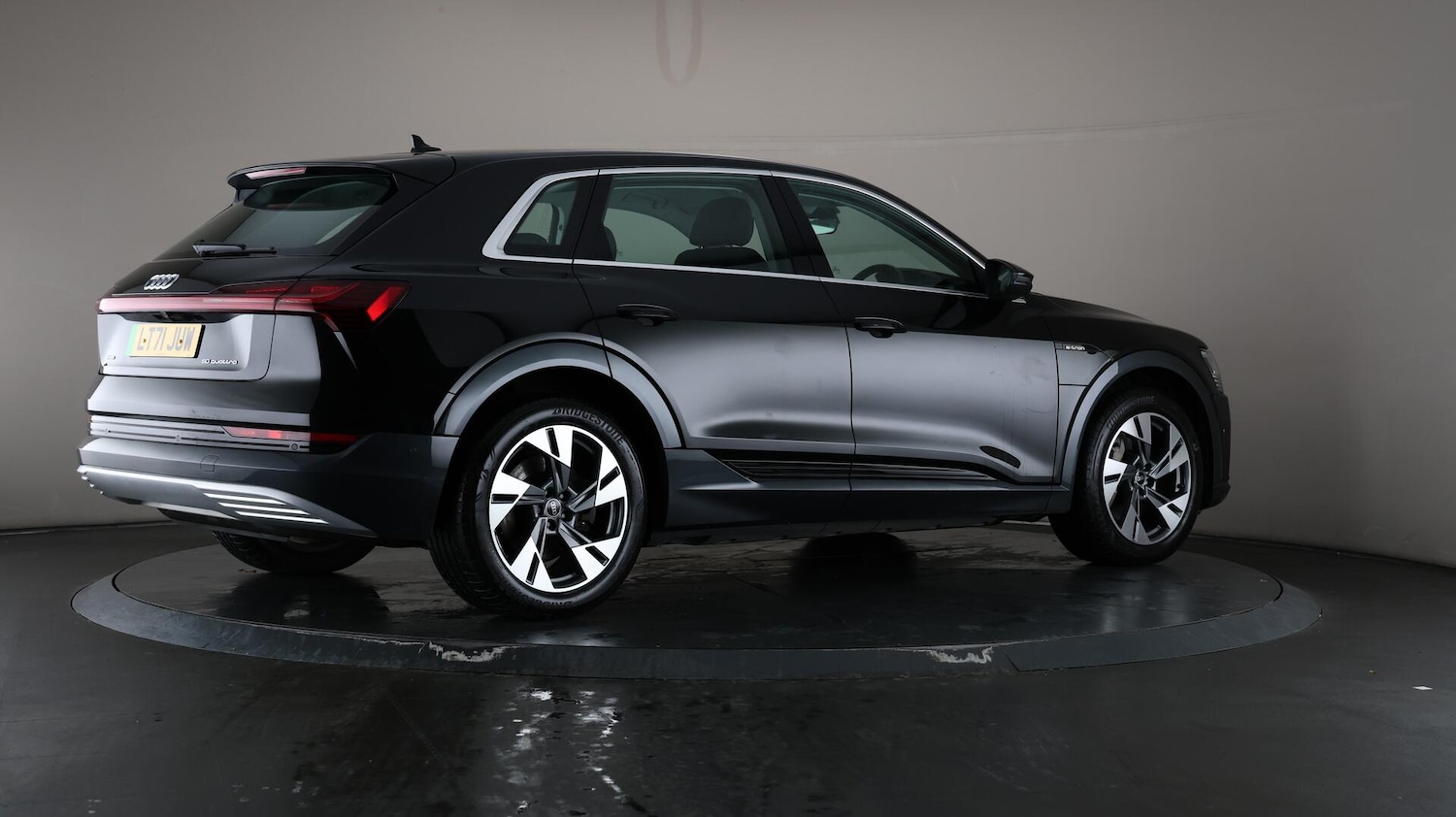 Used Audi e-tron 2021 for sale - 76138189: Photo 65
