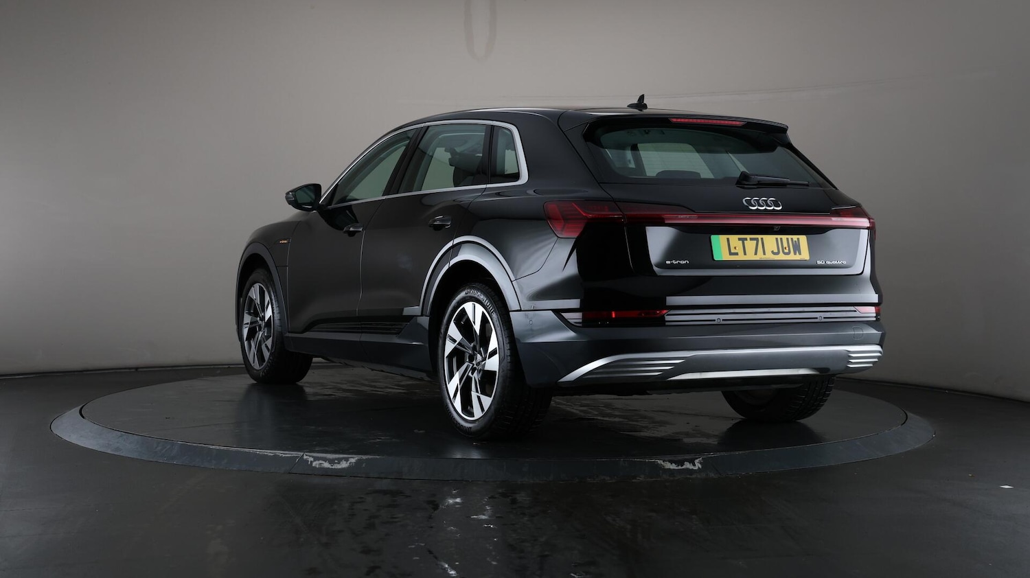 Used Audi e-tron 2021 for sale - 76138189: Photo 68