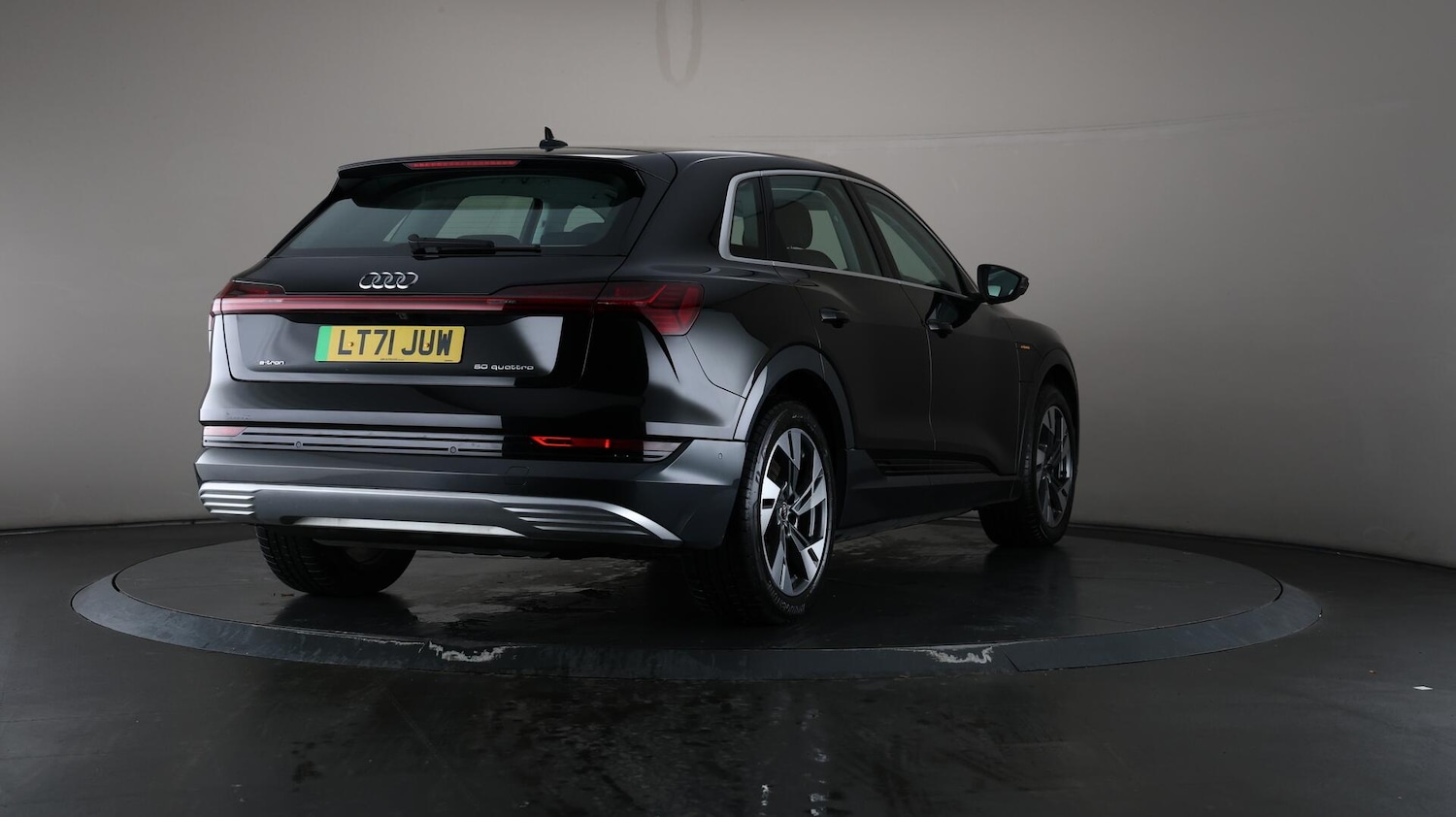 Used Audi e-tron 2021 for sale - 76138189: Photo 69