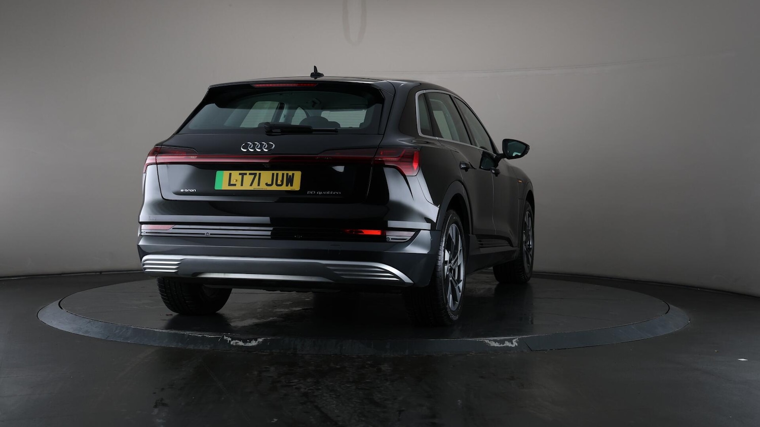 Used Audi e-tron 2021 for sale - 76138189: Photo 70