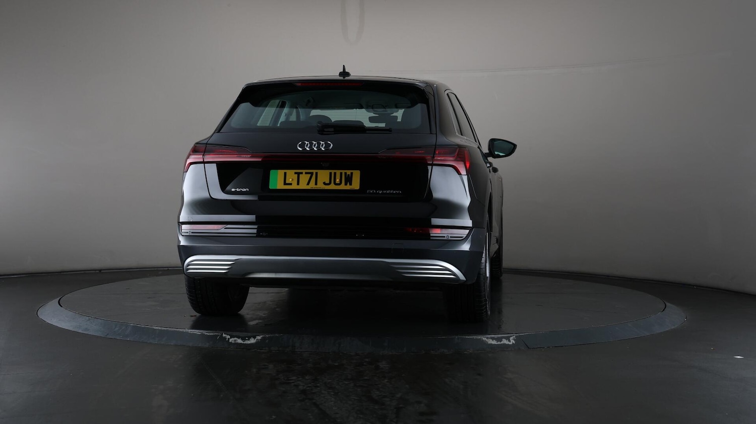 Used Audi e-tron 2021 for sale - 76138189: Photo 71