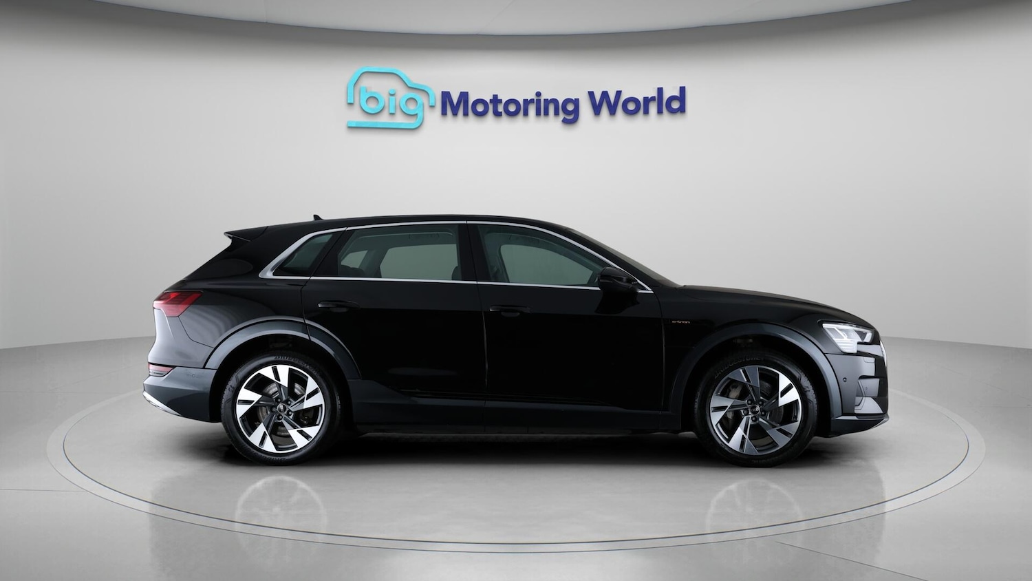 Used Audi e-tron 2021 for sale - 76138189: Photo 8