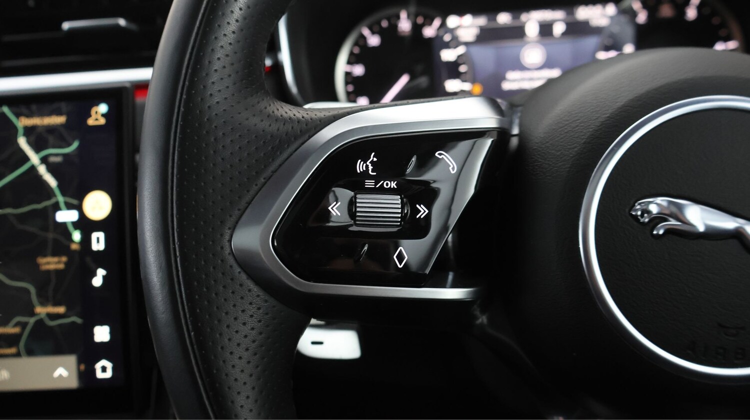 Used Jaguar F-Pace 2022 for sale - 78038510: Photo 21