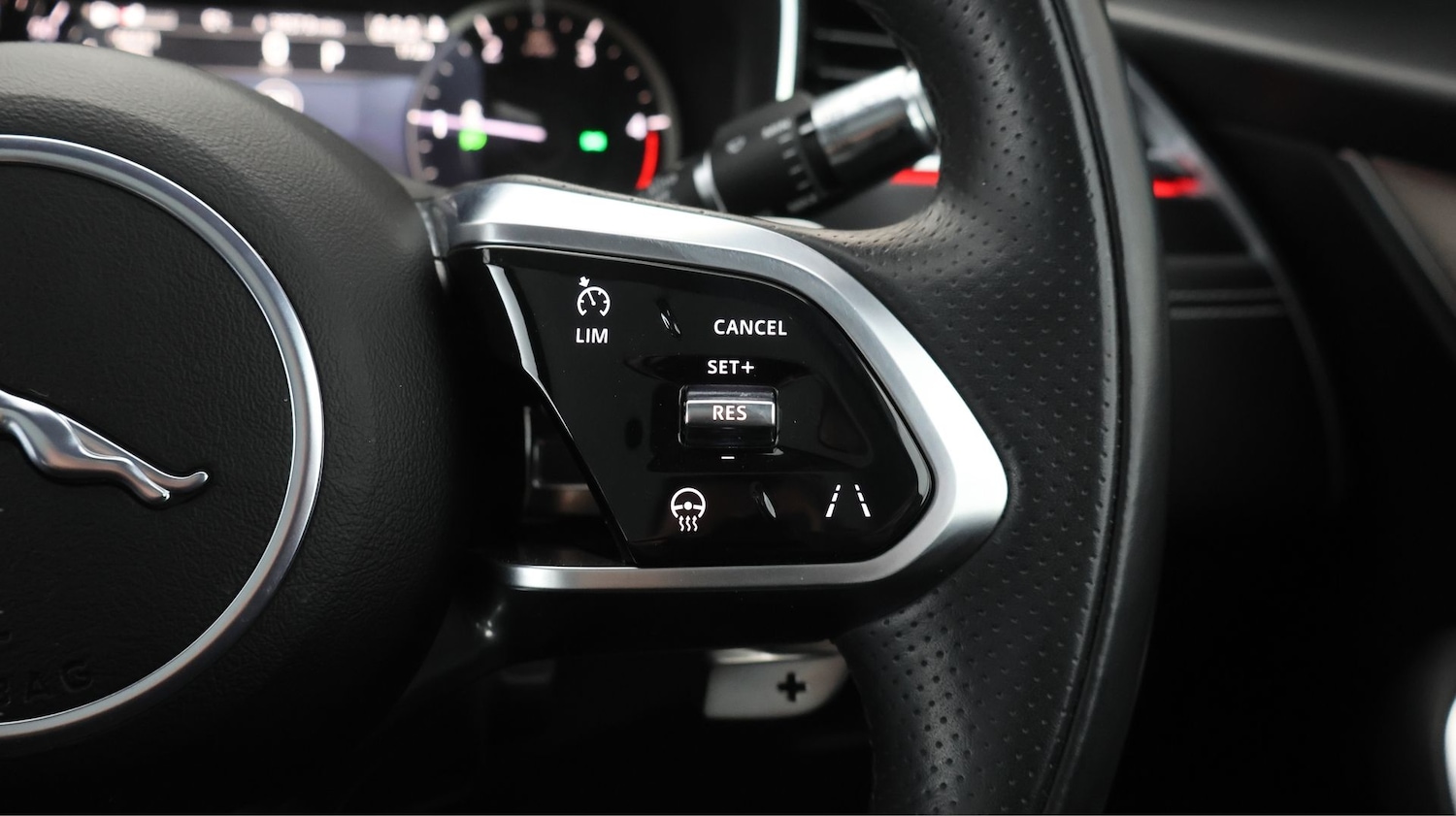 Used Jaguar F-Pace 2022 for sale - 78038510: Photo 24