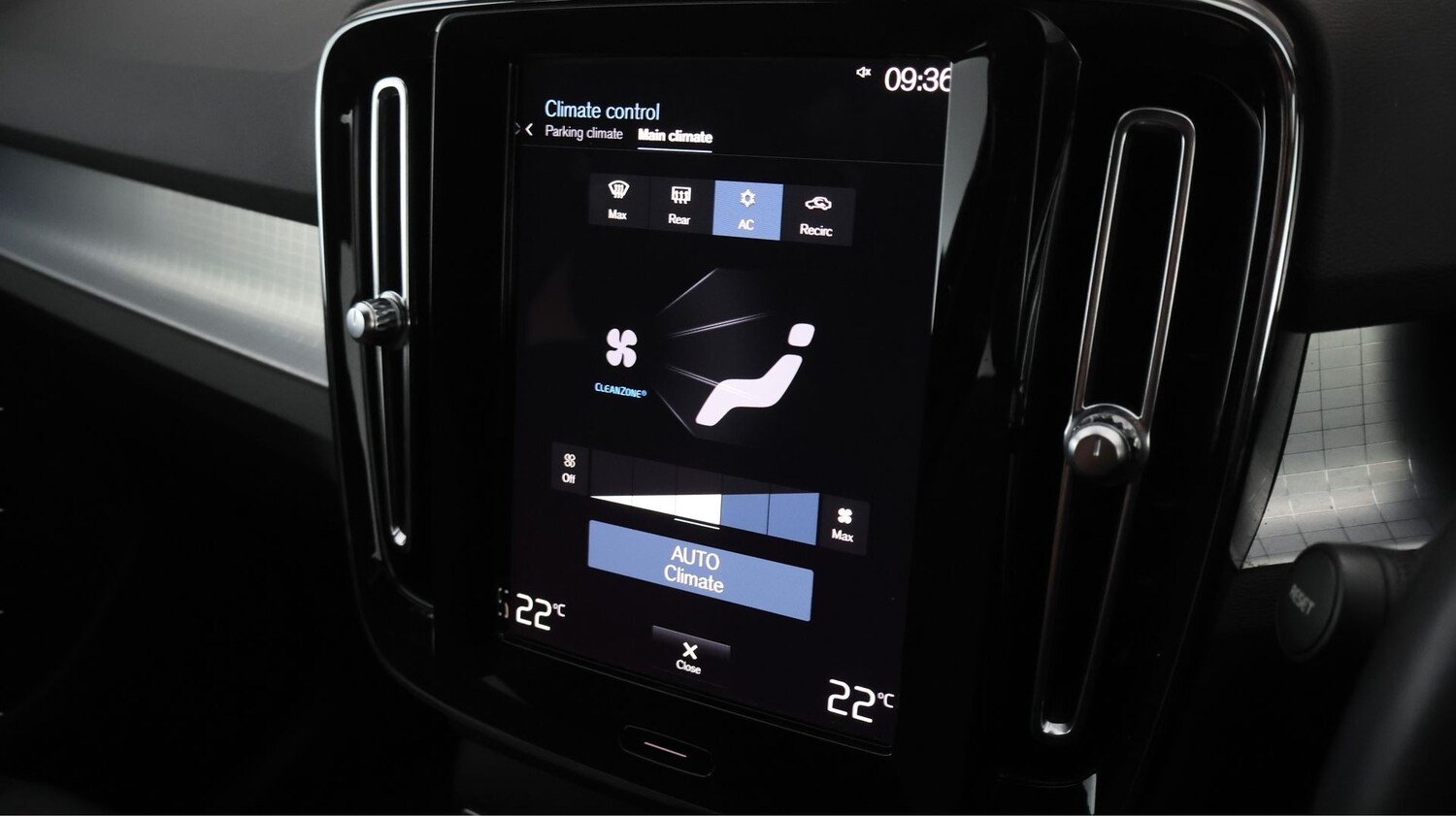 Used Volvo XC40 2022 for sale - 78179936: Photo 12