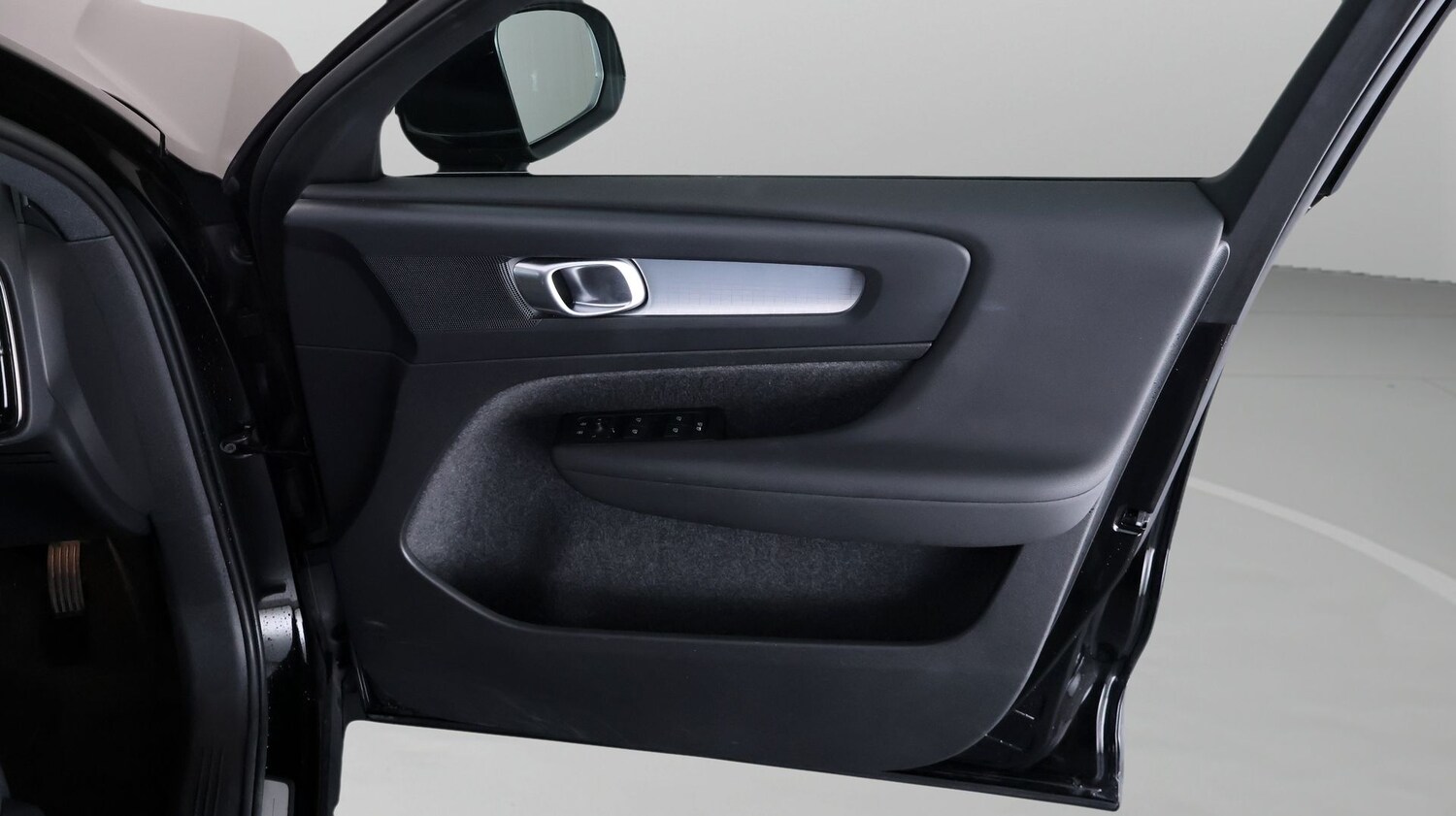 Used Volvo XC40 2022 for sale - 78179936: Photo 15