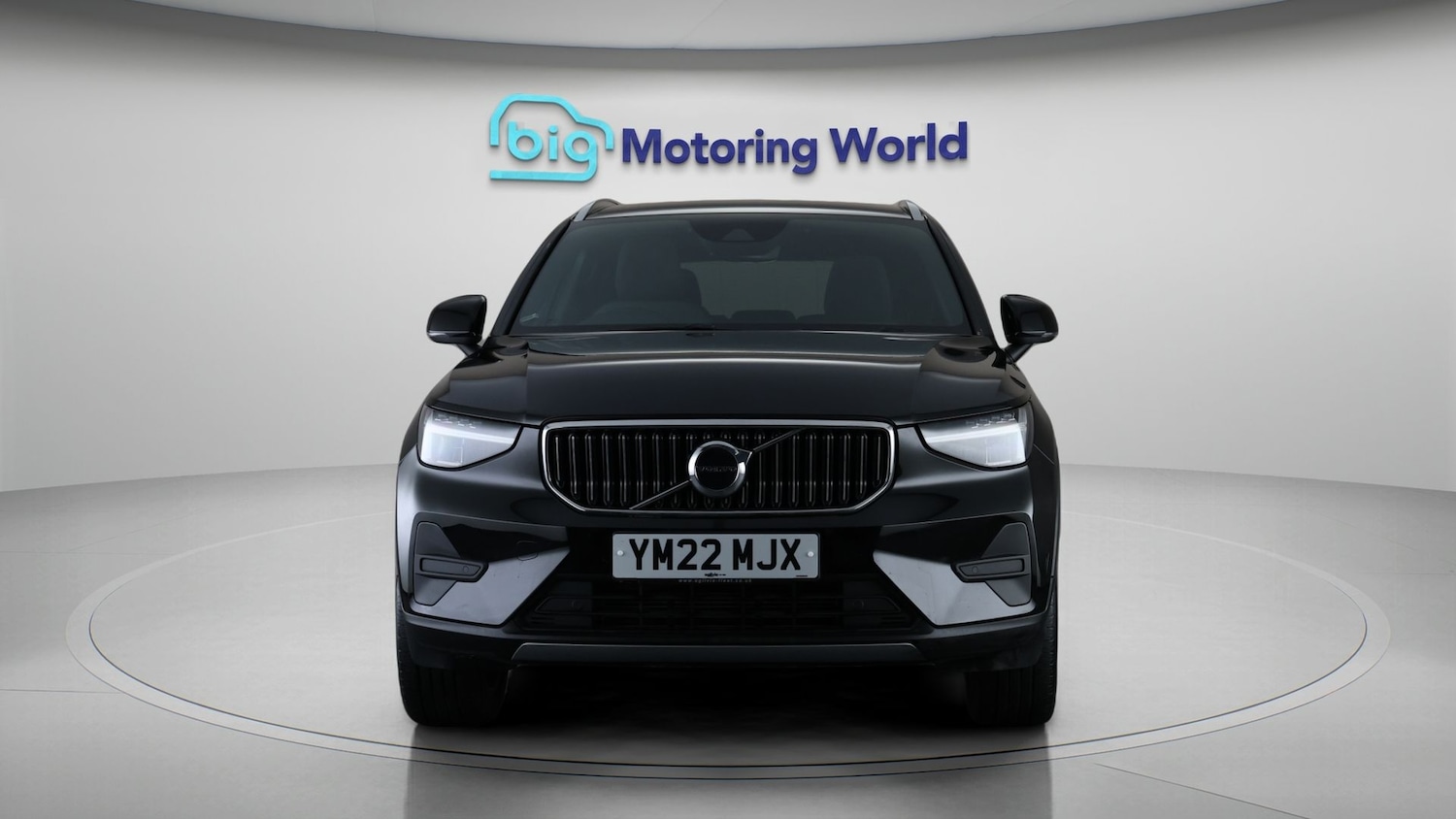 Used Volvo XC40 2022 for sale - 78179936: Photo 2