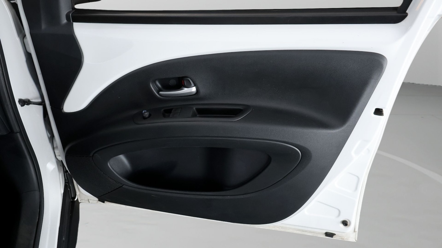 Used Toyota Aygo X 2022 for sale - 77953751: Photo 14