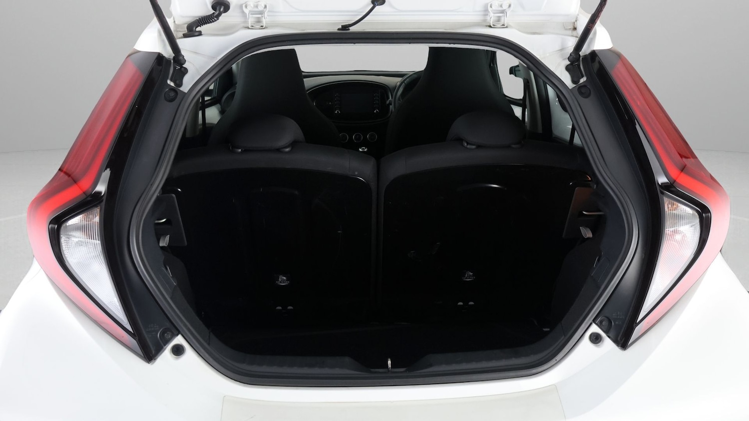 Used Toyota Aygo X 2022 for sale - 77953751: Photo 16