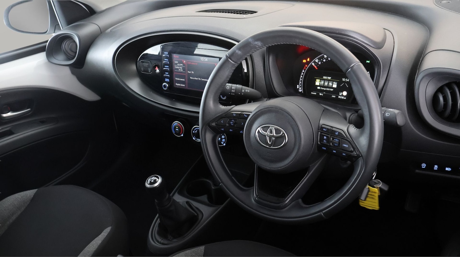 Used Toyota Aygo X 2022 for sale - 77953751: Photo 9