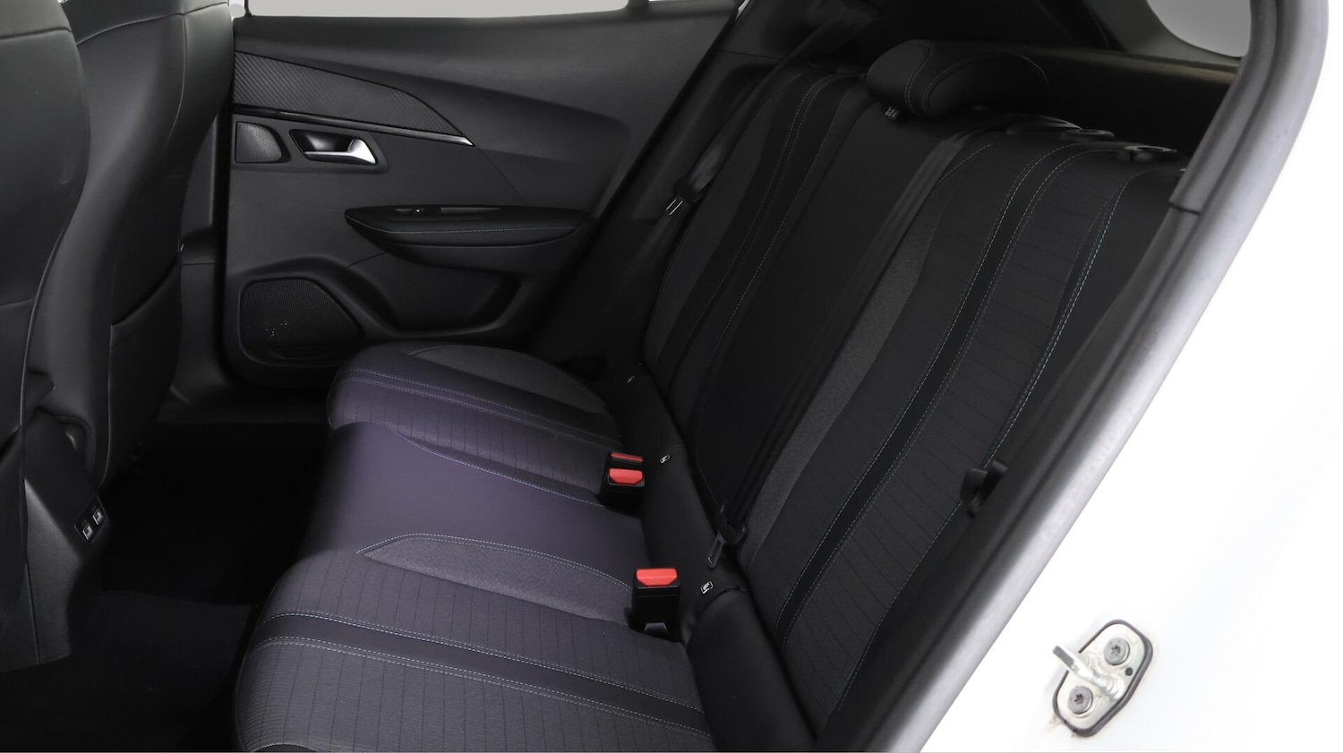 Used Peugeot 2008 2021 for sale - 76562174: Photo 16