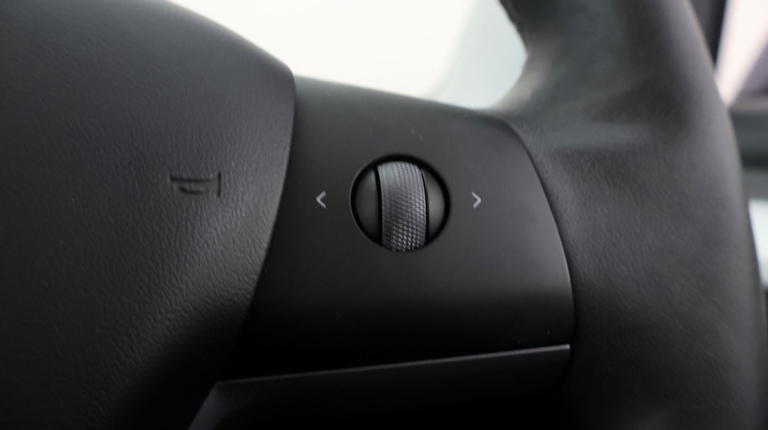 Used Tesla Model 3 2021 for sale - 77371745: Photo 24