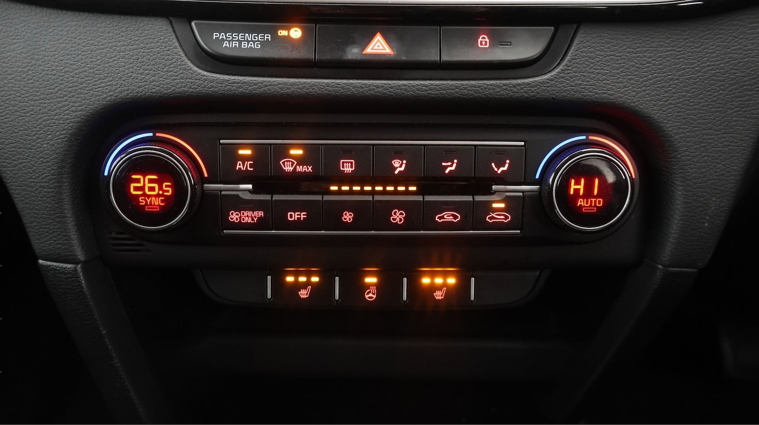 Used Kia XCeed 2023 for sale - 77537056: Photo 12